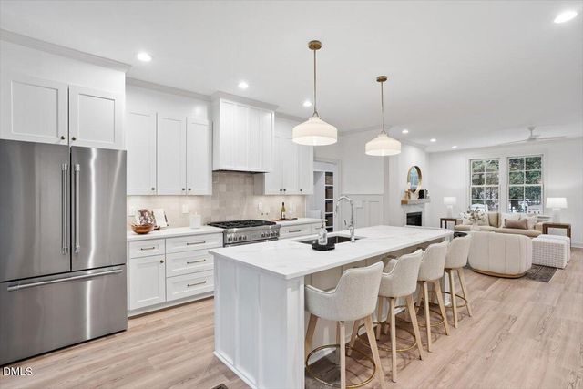203 Baggett Avenue, Raleigh, NC 27604
