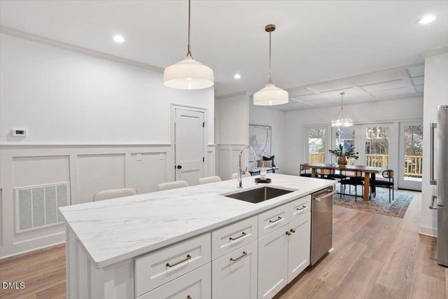 203 Baggett Avenue, Raleigh, NC 27604
