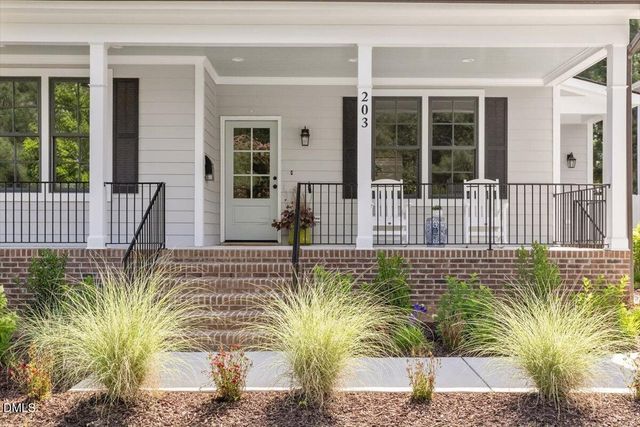 203 Baggett Avenue, Raleigh, NC 27604