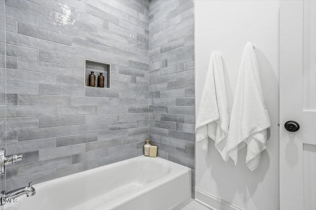 203 Baggett Avenue, Raleigh, NC 27604