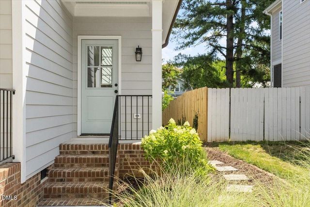203 Baggett Avenue, Raleigh, NC 27604