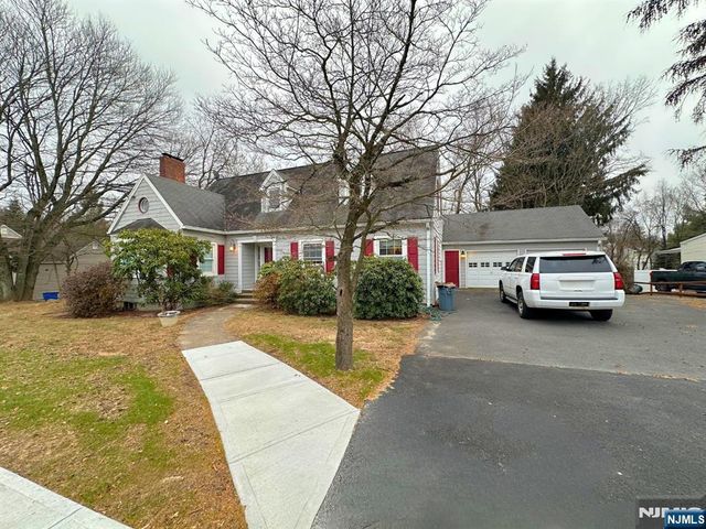 755 Preakness Avenue, Wayne, NJ 07470