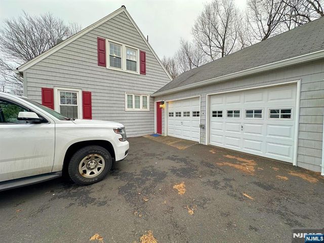 755 Preakness Avenue, Wayne, NJ 07470