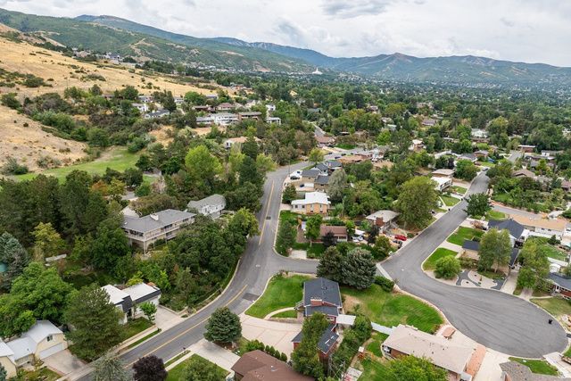 1285 N 900 E, Bountiful, UT 84010