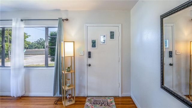 2014 NEWMAN STREET, Orlando, FL 32803