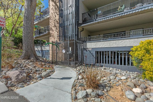 524 Island Avenue, Reno, NV 89501