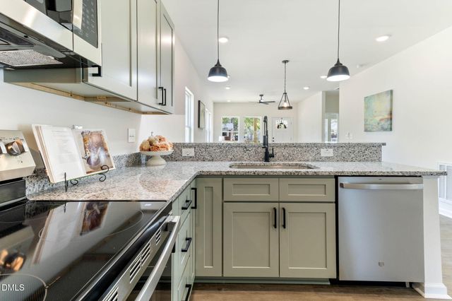 1515 Belmont Street, Burlington, NC 27215