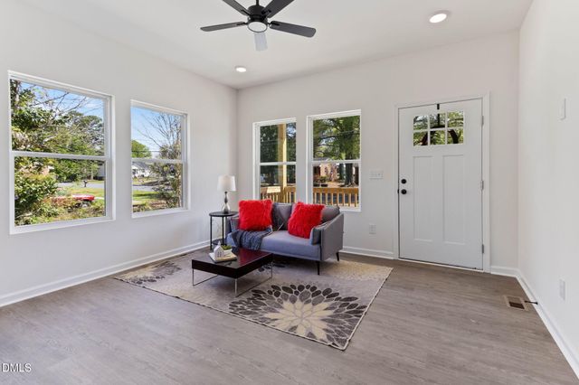 1515 Belmont Street, Burlington, NC 27215