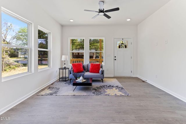 1515 Belmont Street, Burlington, NC 27215