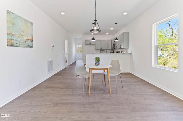 1515 Belmont Street, Burlington, NC 27215