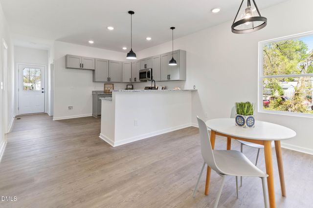 1515 Belmont Street, Burlington, NC 27215