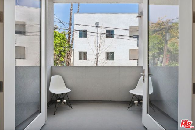 1746 Garfield Place 203, Los Angeles, CA 90028