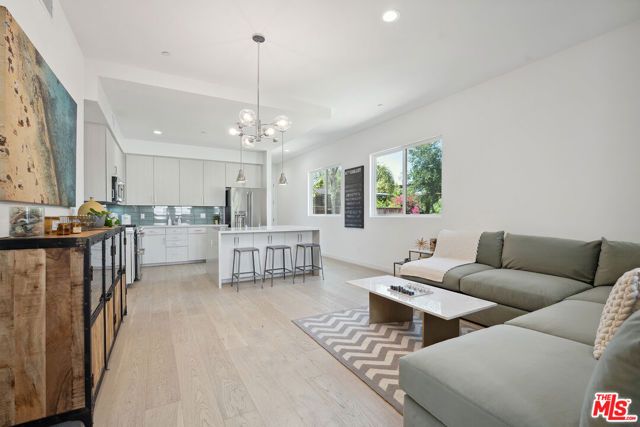 1746 Garfield Place 203, Los Angeles, CA 90028