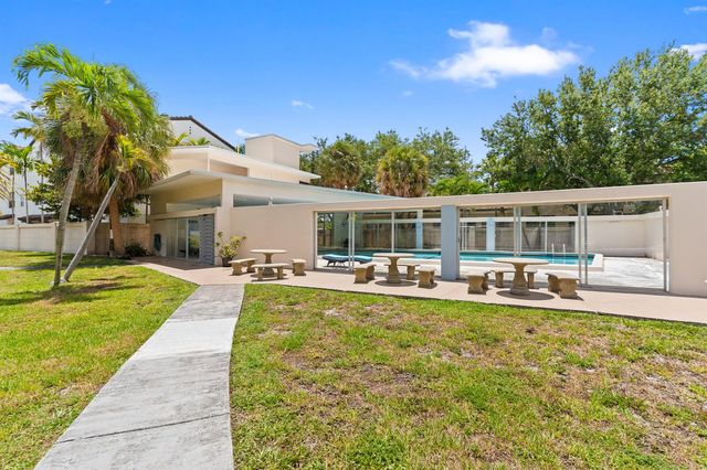 1967 S Ocean Boulevard 107, Pompano Beach, FL 33062