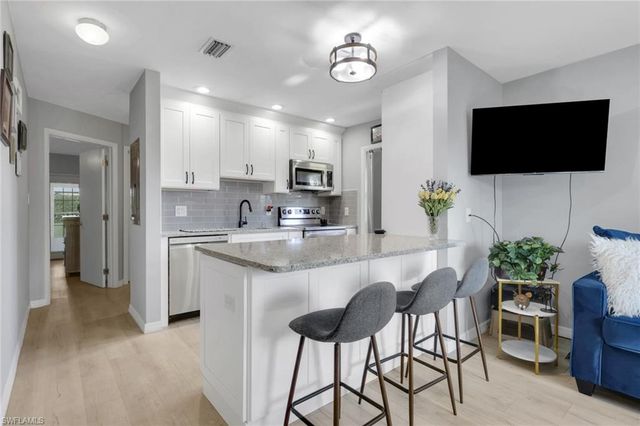 46 Laconia CT, Fort Myers, FL 33919