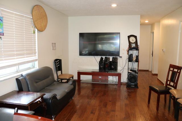 1597 Elmore Avenue, Columbus, OH 43224