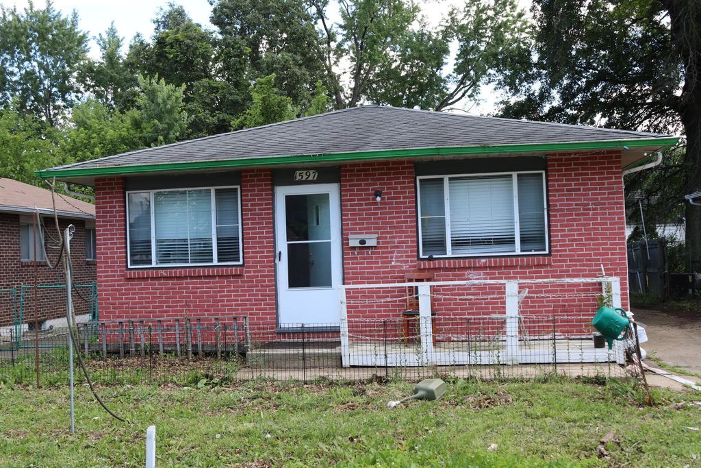 1597 Elmore Avenue, Columbus, OH 43224