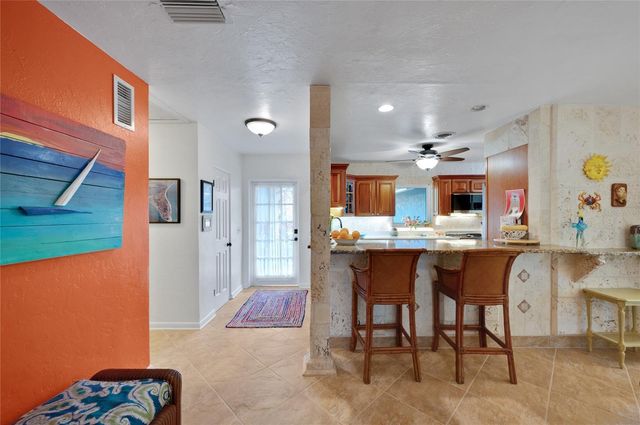 504 58TH STREET, Holmes Beach, FL 34217