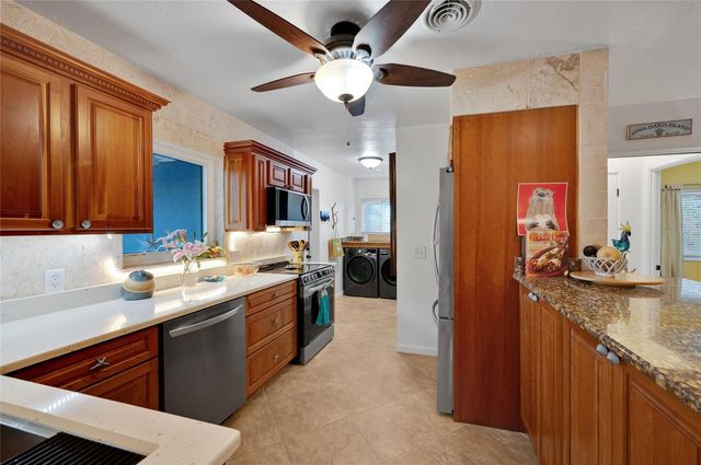 504 58TH STREET, Holmes Beach, FL 34217