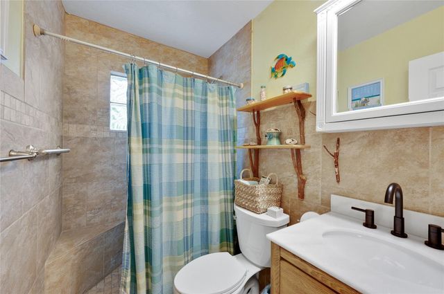 504 58TH STREET, Holmes Beach, FL 34217