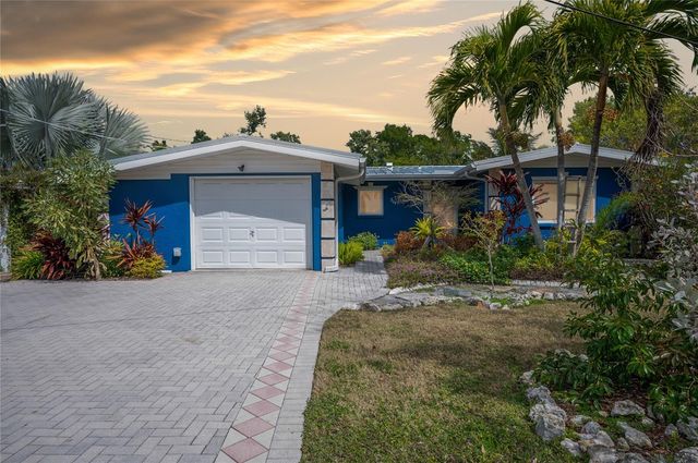 504 58TH STREET, Holmes Beach, FL 34217