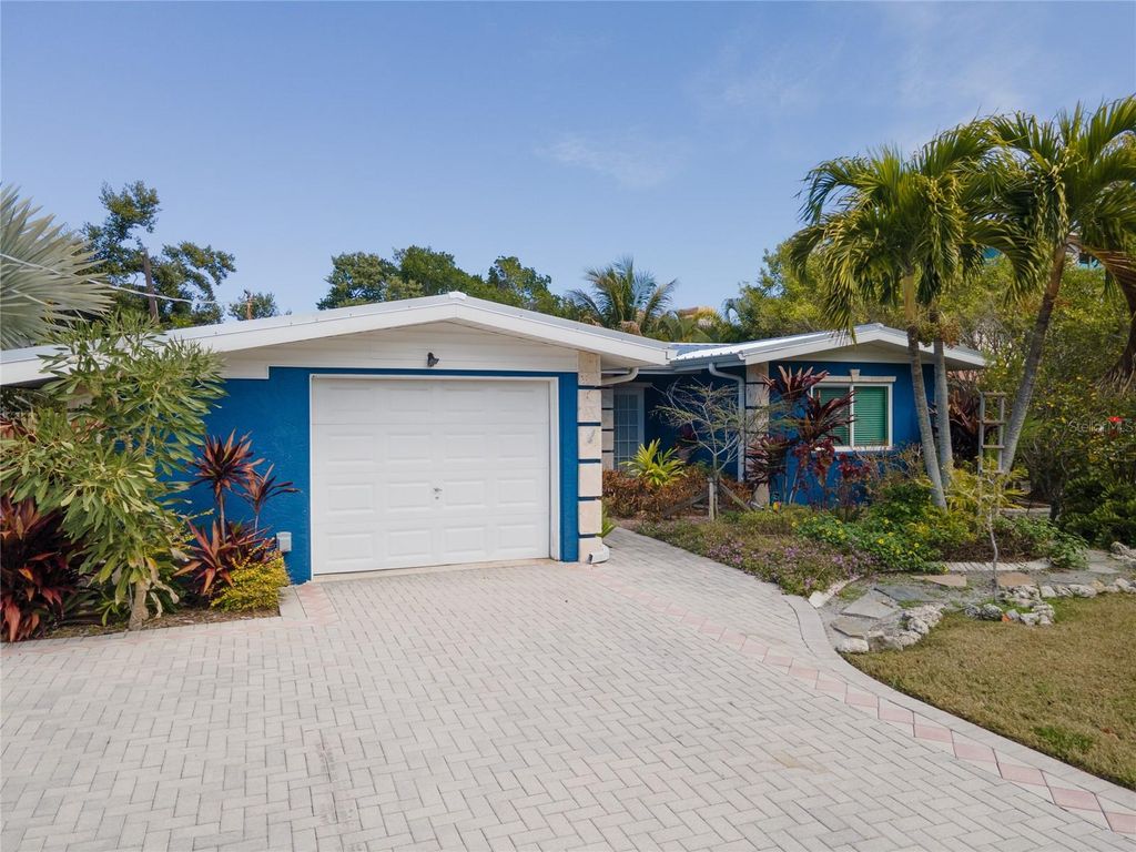 504 58TH STREET, HOLMES BEACH, FL 34217 — photo 2