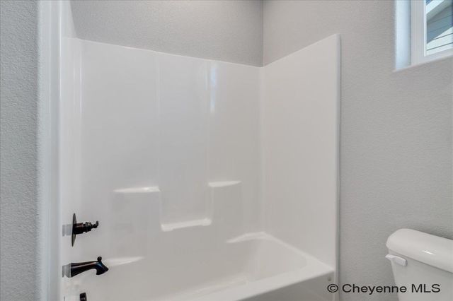 5612 OPAL DR, Cheyenne, WY 82009