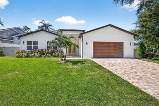 216 N GLEN ARVEN AVENUE, Temple Terrace, FL 33617