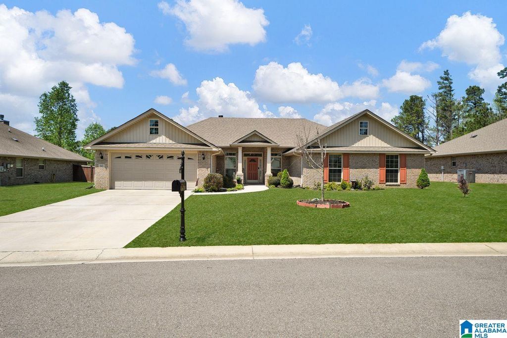 80 LAKESIDE DRIVE, Odenville, AL 35120