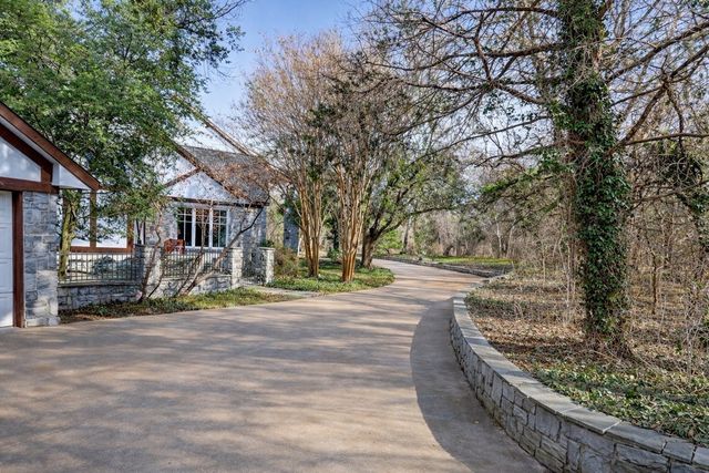 1075 Mobley Road, Cedar Hill, TX 75104