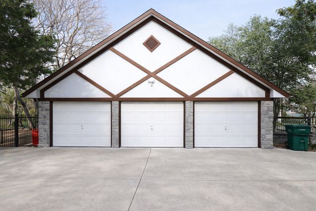 1075 Mobley Road, Cedar Hill, TX 75104