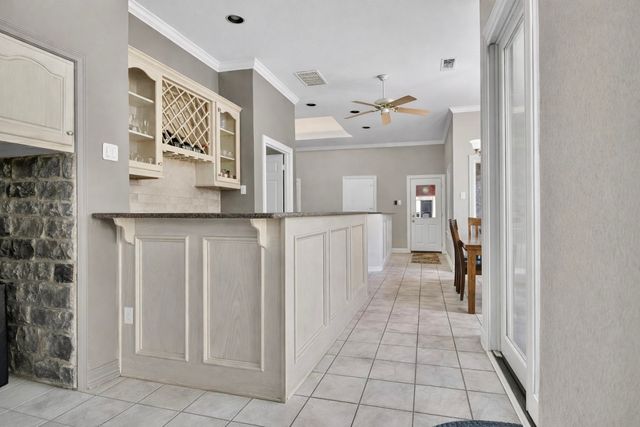 1075 Mobley Road, Cedar Hill, TX 75104