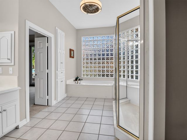 1075 Mobley Road, Cedar Hill, TX 75104