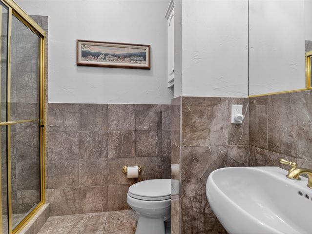 1075 Mobley Road, Cedar Hill, TX 75104