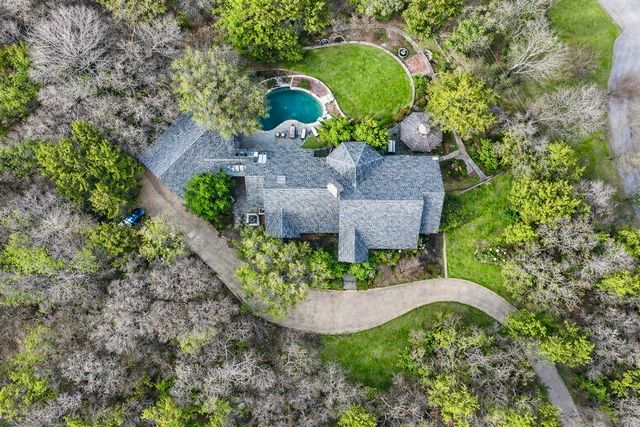 1075 Mobley Road, Cedar Hill, TX 75104