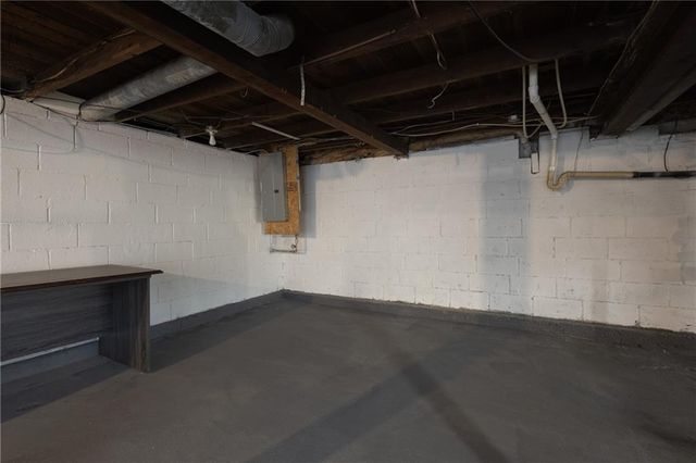 3637 N Monroe Avenue, Kansas City, MO 64117