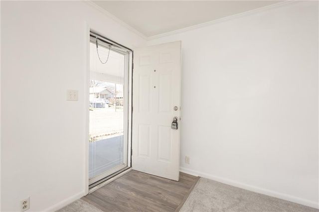 3637 N Monroe Avenue, Kansas City, MO 64117