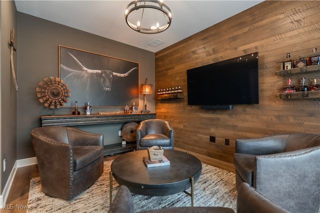 227 N Walnut Street, Wooster, OH 44691