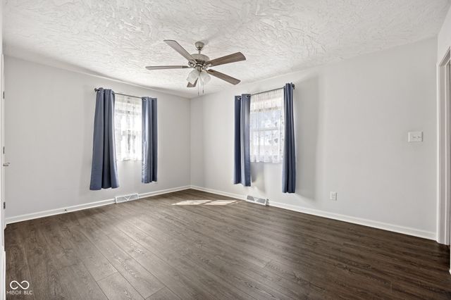 232 John Street, Carmel, IN 46032