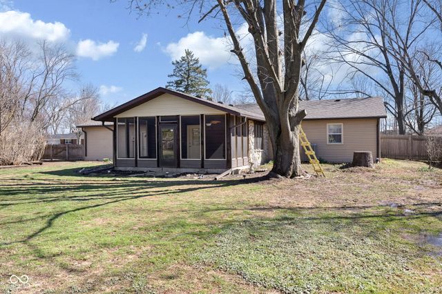 232 John Street, Carmel, IN 46032