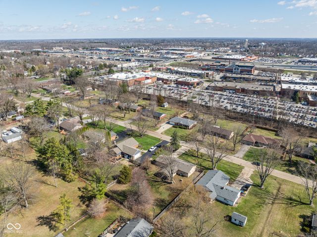 232 John Street, Carmel, IN 46032