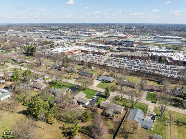 232 John Street, Carmel, IN 46032