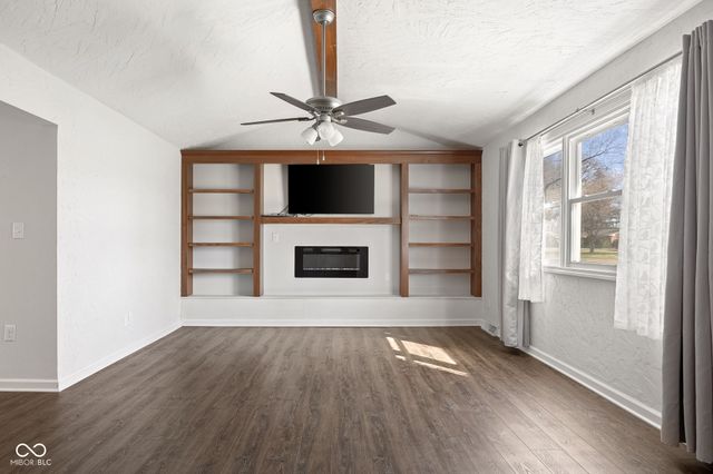 232 John Street, Carmel, IN 46032