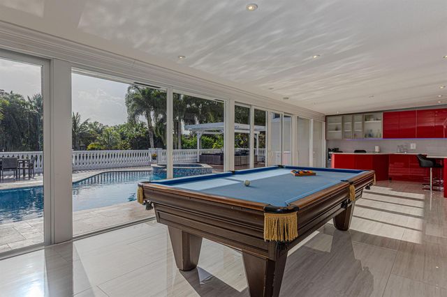 875 NW 120th Avenue, Plantation, FL 33325