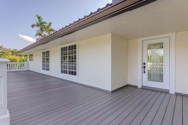 875 NW 120th Avenue, Plantation, FL 33325