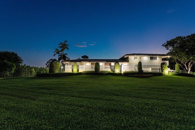 875 NW 120th Avenue, Plantation, FL 33325