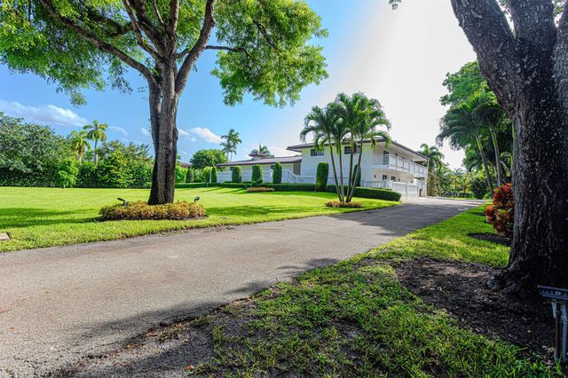 875 NW 120th Avenue, Plantation, FL 33325