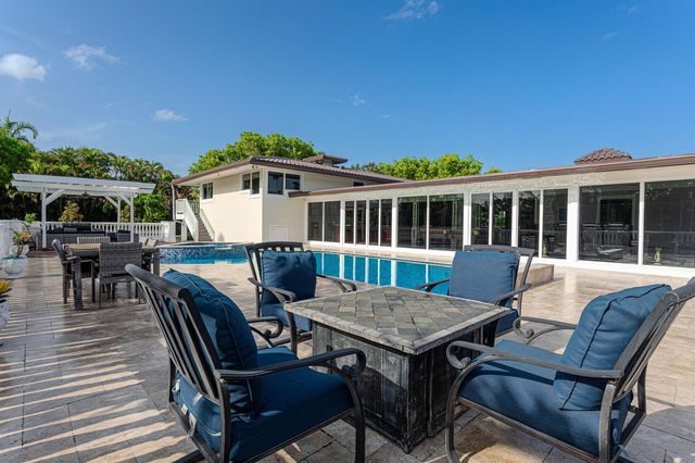 875 NW 120th Avenue, Plantation, FL 33325