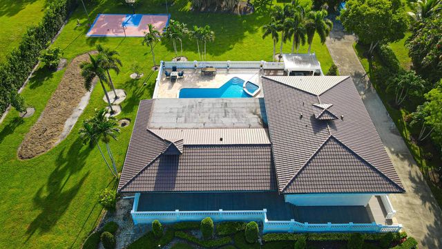 875 NW 120th Avenue, Plantation, FL 33325