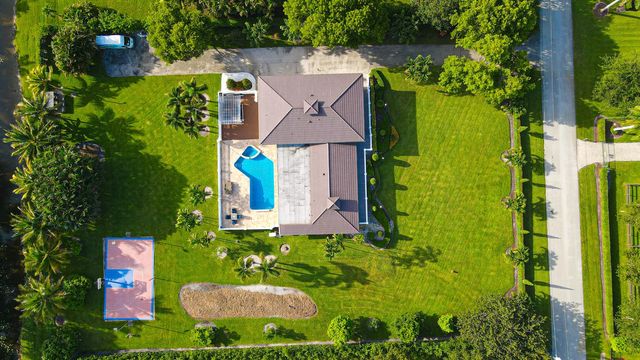 875 NW 120th Avenue, Plantation, FL 33325